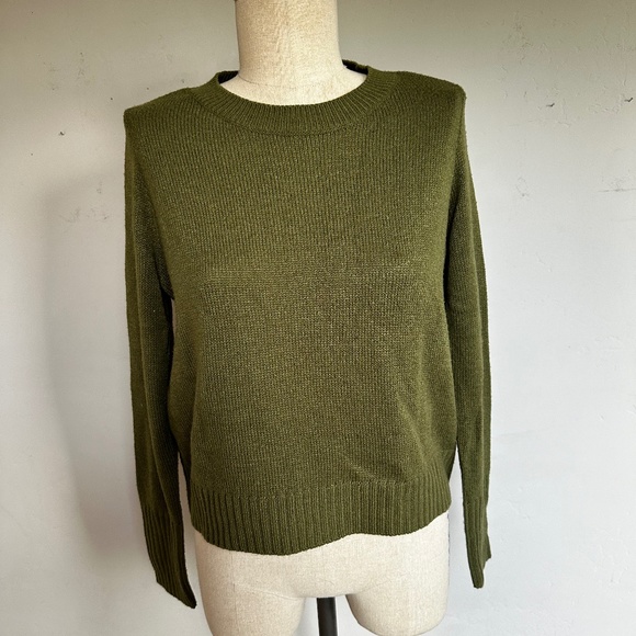 Divided Sweaters - Divided Brand Crew neck green knit sweater | Size S